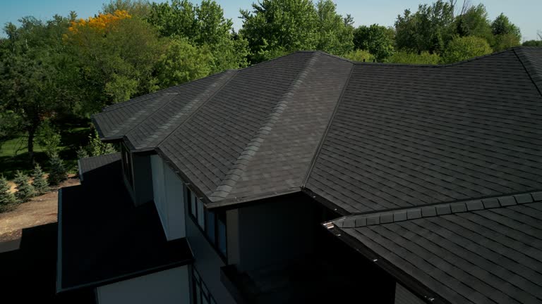 Best Flat Roofing  in Independence, OH